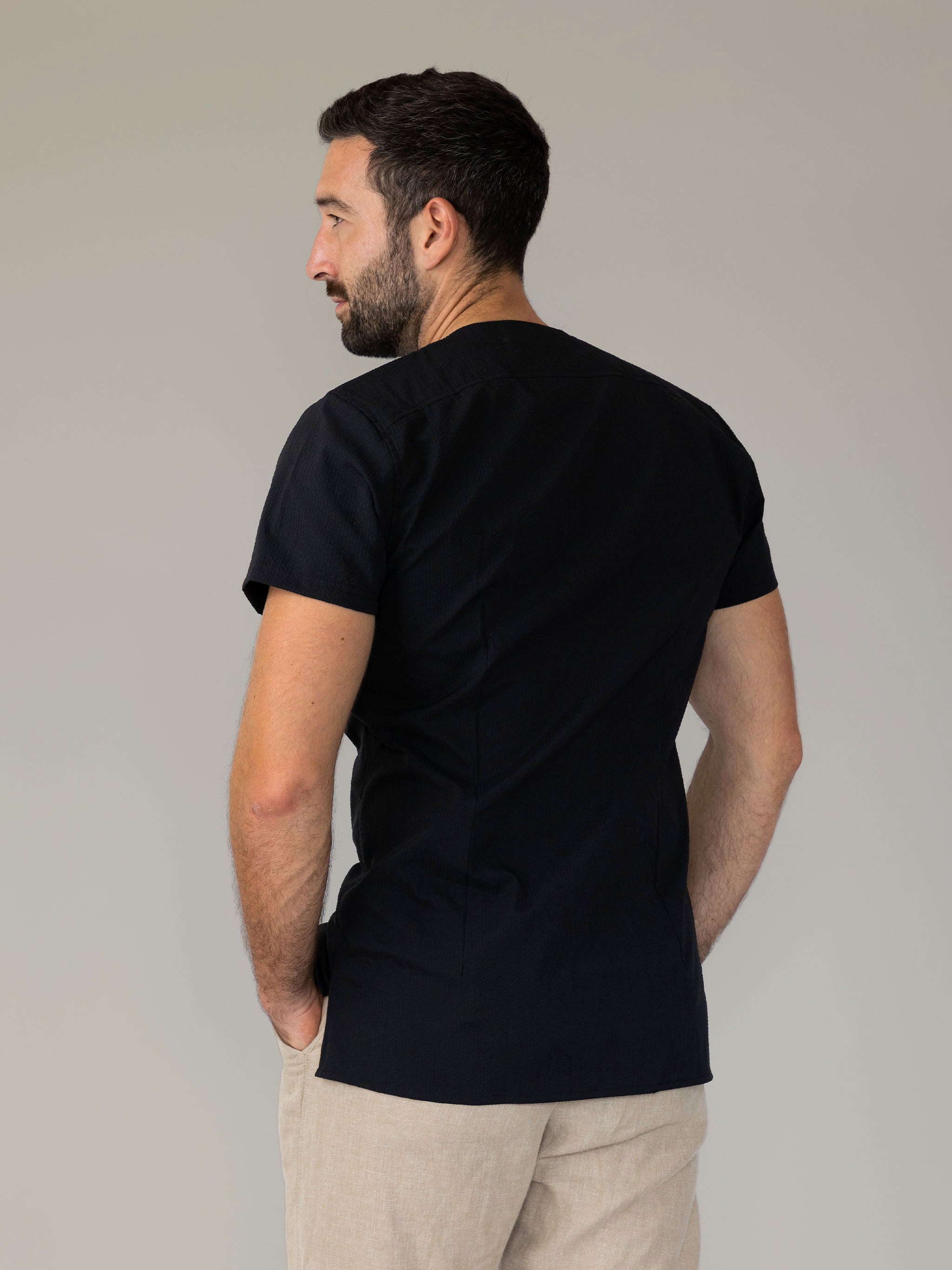 SeerTech™ Seersucker Collarless Short Sleeve Button Up - Black (Recycled)